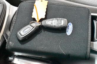 Ford Kuga 1.5 EcoB. ST Line picture 36