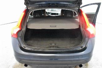 Volvo V-60 1.6 T3 Momentum picture 21