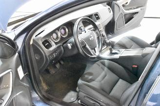 Volvo V-60 1.6 T3 Momentum picture 23