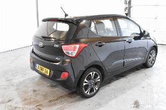 Hyundai I-10 1.0i i-Motion picture 7