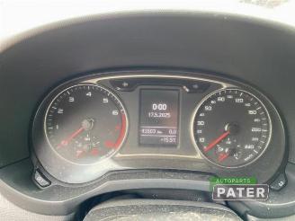 Audi A1 A1 Sportback (8XA/8XF), Hatchback 5-drs, 2011 / 2018 1.0 TFSI 12V picture 16