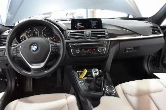 BMW 3-serie 320i High Executive picture 22