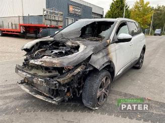 Sloopauto Peugeot 5008 5008 II (M4/MC/MJ/MR), MPV, 2016 / 2024 1.2 12V e-THP PureTech 130 2021/8