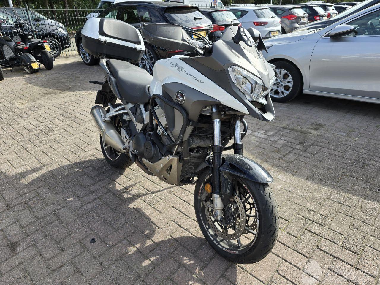 Honda VFR 800 VFR 800X Crossr. ABS