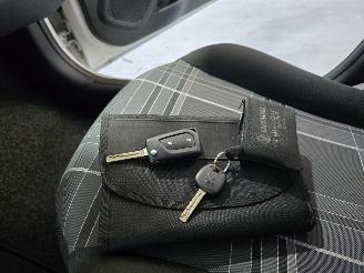 Peugeot 108 1.0 e-VTi Active picture 30