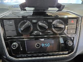 Volkswagen Up! 1.0 BMT move up! picture 26