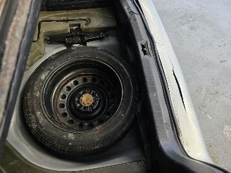 Toyota Avensis 1.6 VVTi Terra picture 13