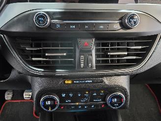 Ford Focus 1.0 EBH ST Line St. picture 33