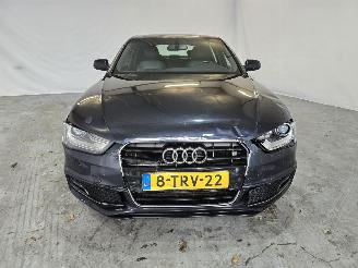Audi A4 LIMOUSINE 1.8 TFSI Sport Edition picture 2