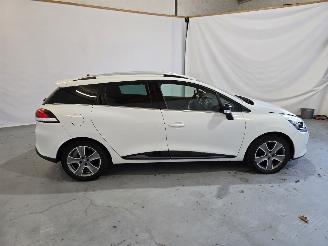 Renault Clio 1.5 dCi Nightenamp;Day picture 8