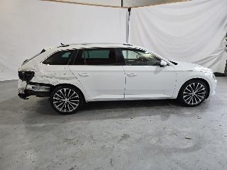 Skoda Superb 1.6 TDI Ambition Bns picture 8