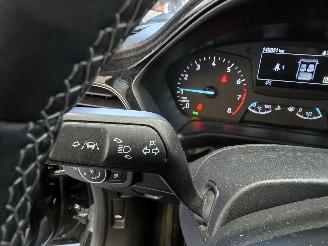 Ford Fiesta 1.0 EcoB. Titanium picture 27