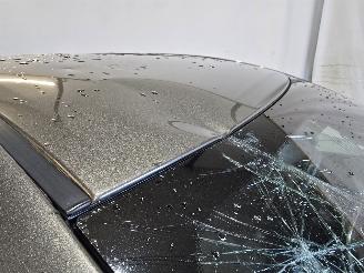 Toyota Auris 1.8 Hybrid Dynamic Ultimate picture 12