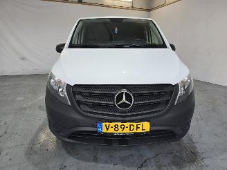 Mercedes Vito 114 CDI Lang picture 2