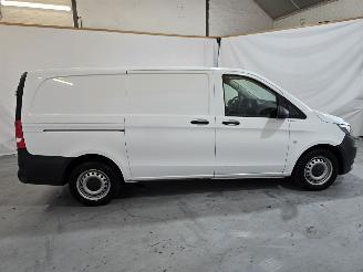 Mercedes Vito 114 CDI Lang picture 10
