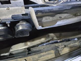 Land Rover Discovery Sport 2.0 TD4 HSE picture 12