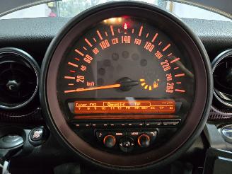 Mini Clubman Clubman 1.6 Cooper D Hampton D CLUBMAN picture 24