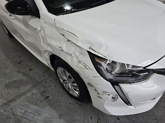 Peugeot 208 1.2 PureTech Active picture 10