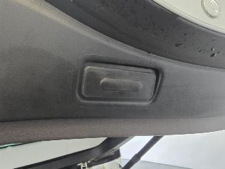 Renault Espace 1.6 TCe In.Paris 7p. picture 20