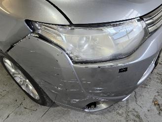 Mitsubishi Outlander 2.0 PHEV Intense + picture 9