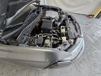 Mitsubishi Outlander 2.0 PHEV Intense + picture 19