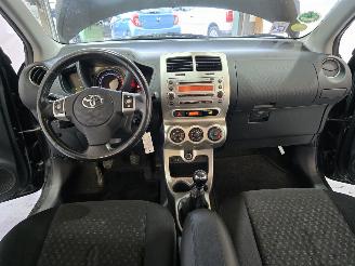 Toyota Urban Cruiser 1.3 VVT-i Aspiration picture 21