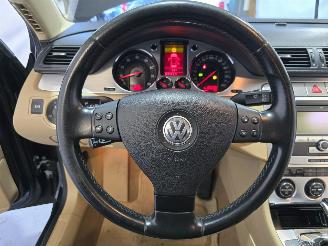 Volkswagen Passat 2.0 FSI Highline Business picture 28