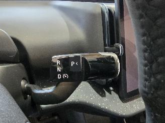 Volvo EX30 Single Motor Extended Range Ultra 69 kWh picture 33