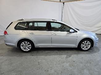 Volkswagen Golf Variant 1.0 TSI Connected Series picture 8