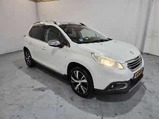 Coche accidentado Peugeot 2008 1.6 VTi Féline 2013/8