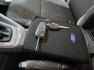 Ford Focus 1.0 EcoBoost Trend picture 30