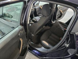 Peugeot 208 1.2 VTi Allure picture 14