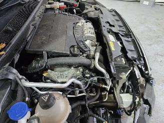 Peugeot 308 SW 1.2 GT-Line picture 13