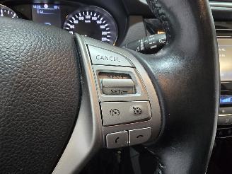 Nissan Qashqai 1.2 Connect Edition picture 24