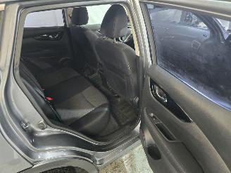 Nissan Qashqai 1.2 Connect Edition picture 12