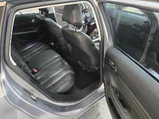 Peugeot 308 1.2 PureTech Blue Lease Premium picture 16