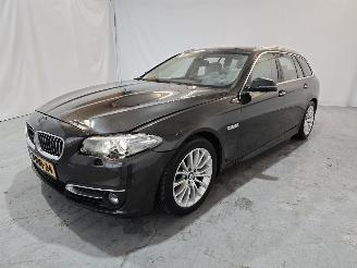 BMW 5-serie 518d Luxury Edition picture 3
