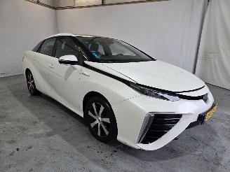 Auto incidentate Toyota Mirai FCV Executive 2019/5