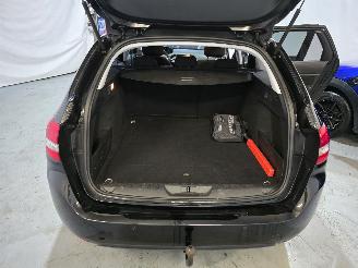 Peugeot 308 1.2 PureTech Blue Lease picture 17