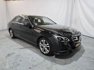 Vaurioauto  passenger cars Mercedes E-klasse 350 BlueTec Prestige Avantgarde 2015/6