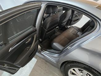 BMW 5-serie 528i High Executive picture 17