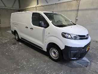 Schadeauto Toyota ProAce Worker 2.0 D-4D Cool Comfort Long 2017/1