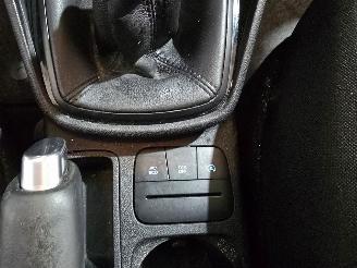 Ford Fiesta 1.1 Trend picture 32