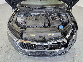 Skoda Octavia 1.5 e-TSI Business Edition Plus picture 13