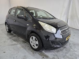 damaged passenger cars Kia Venga 1.6 CVVT X-tra 2010/6