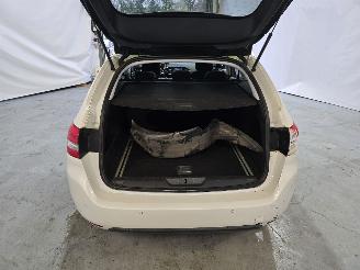 Peugeot 308 1.2 PureTech Blue Lease Executive picture 18