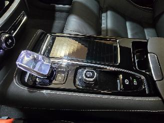 Volvo V-60 2.0 T6 Plug-in hybrid AWD Plus Dark picture 41