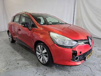 krockskadad bil auto Renault Clio 0.9 TCe Expression 2015/2