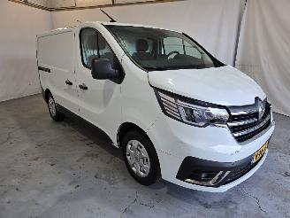 skadebil auto Renault Trafic  2023/1