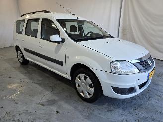 Coche accidentado Dacia Logan 1.6 MPI Lauréate 2012/3
